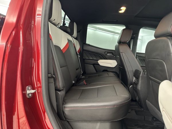 9a56aa80a1634e82ac597f6adbd956e6 2023 GMC Canyon AT4X