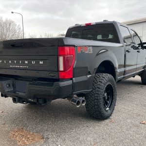 9dfe8e0e998b4a2bbbc1f6b65992d7c1 2022 Ford F350 Platinum