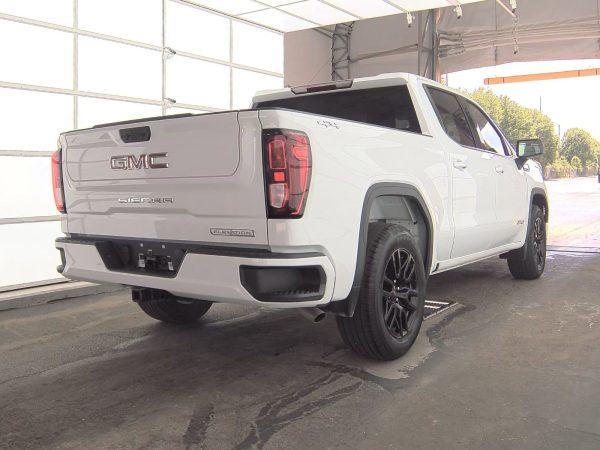 9e654600b9094d2097725d3d83632be1 2023 GMC Sierra 1500 Elevation