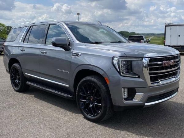 9ebc2d85e6a74bdaa45b6262f777e4a7 2022 GMC Yukon SLT
