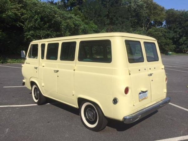 IMG_002 1965 Ford Econoline Van