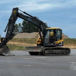 IMG_02833_-1-1.jpg 2013 VOLVO ECR145DL