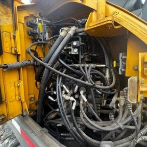 IMG_02833_-20-1.jpg 2013 VOLVO ECR145DL