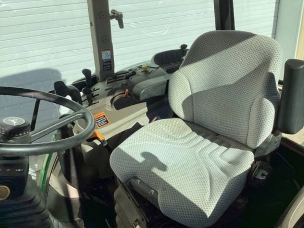 IMG_220143_-18-1.jpg 2016 John Deere 6120E MFWD