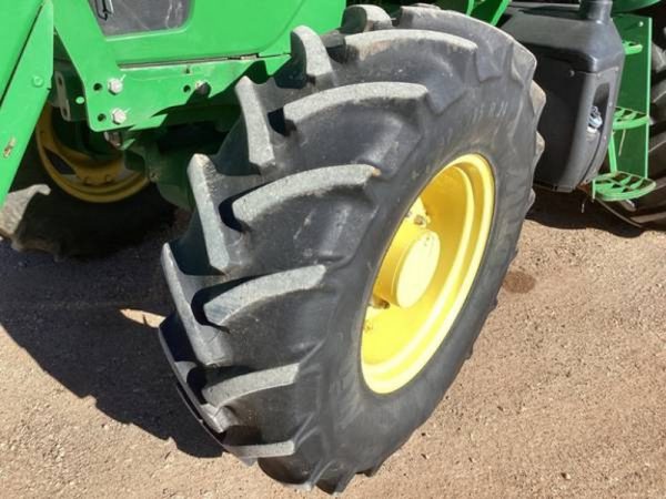 IMG_220143_-27-1.jpg 2016 John Deere 6120E MFWD