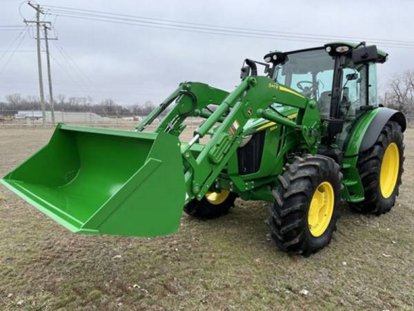 IMG_22914_-1-1.jpg 2018 John Deere 5125R