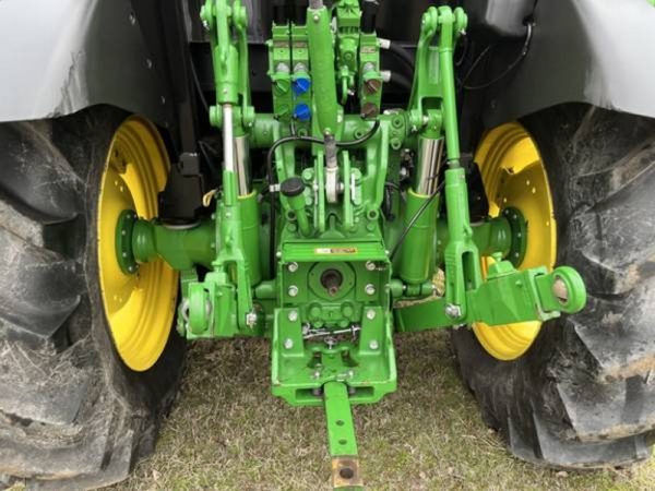 IMG_22914_-12-1.jpg 2018 John Deere 5125R