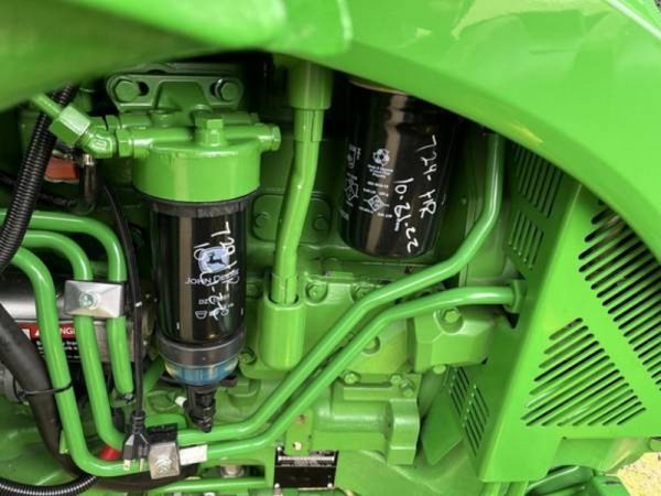 IMG_22914_-17-1.jpg 2018 John Deere 5125R