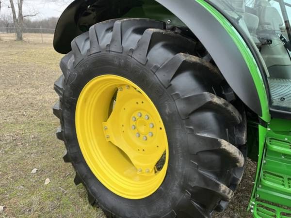 IMG_22914_-24-1.jpg 2018 John Deere 5125R