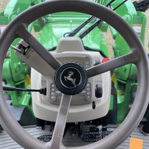 IMG_22914_-31-1.jpg 2018 John Deere 5125R