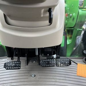 IMG_22914_-32-1.jpg 2018 John Deere 5125R