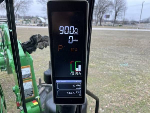 IMG_22914_-41-1.jpg 2018 John Deere 5125R