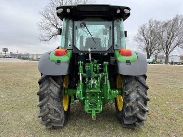 IMG_22914_-5-1.jpg 2018 John Deere 5125R