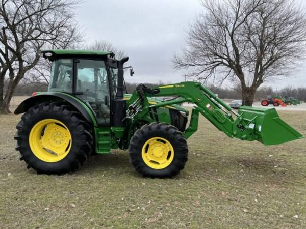 IMG_22914_-6-1.jpg 2018 John Deere 5125R