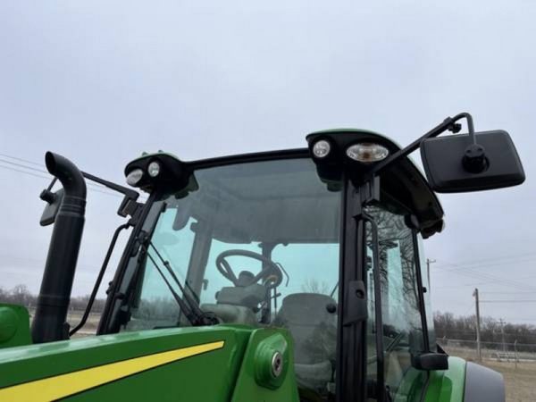 IMG_22914_-9-1.jpg 2018 John Deere 5125R
