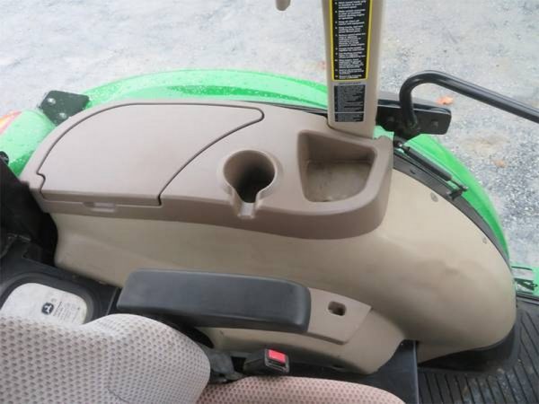 IMG_28021_-15-1.jpg 2015 John Deere 5065E
