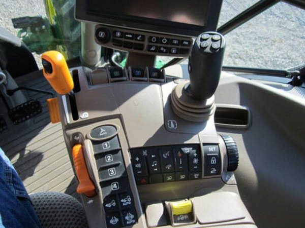 IMG_30372_-23-1.jpg 2021 John Deere 6175R