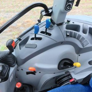 IMG_33030_-17-1.jpg 2015 New Holland T4.75