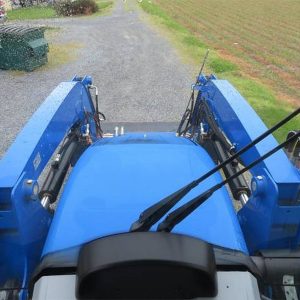 IMG_33030_-25-1.jpg 2015 New Holland T4.75