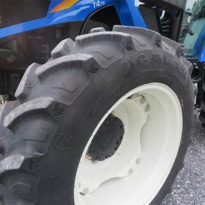 IMG_33030_-27-1.jpg 2015 New Holland T4.75