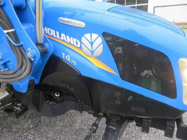IMG_33030_-6-1.jpg 2015 New Holland T4.75