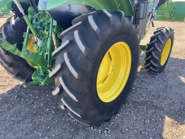 IMG_37210_-19-1.jpg 2018 John Deere 5125R MFWD