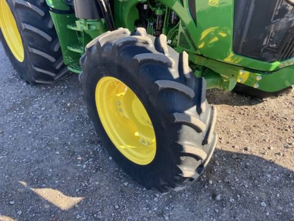 IMG_37210_-21-1.jpg 2018 John Deere 5125R MFWD