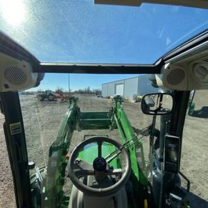 IMG_37210_-30-1.jpg 2018 John Deere 5125R MFWD