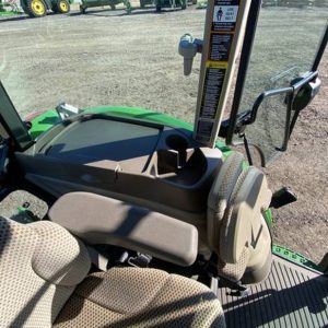 IMG_37210_-32-1.jpg 2018 John Deere 5125R MFWD
