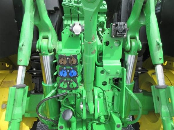 IMG_37292_-11-8-2.jpg 2021 John Deere 6155R