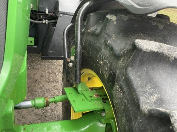 IMG_39202_-12-1-1.jpg 2016 John Deere 6120E