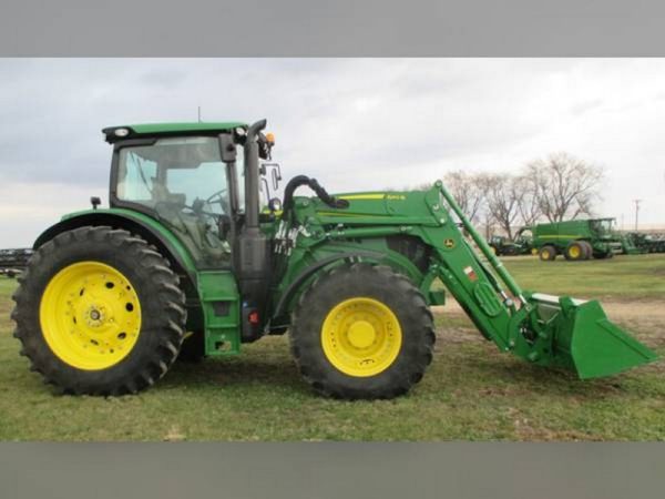 IMG_47292_-10-1-1.jpg 2021 John Deere 6145R
