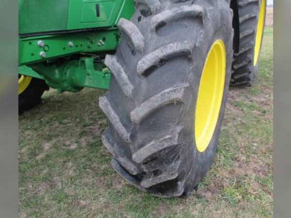 IMG_47292_-17-1-1.jpg 2021 John Deere 6145R