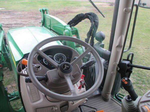 IMG_47292_-23-1-1.jpg 2021 John Deere 6145R