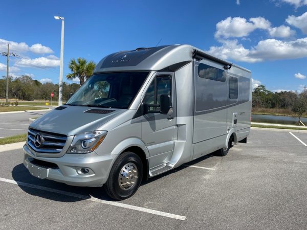Image00001 2018 Leisure Travel Class C RV UNITY U24MB