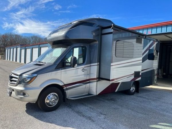 Image00001 2019 Thor Motor Coach Class C RV QUANTUM WS31