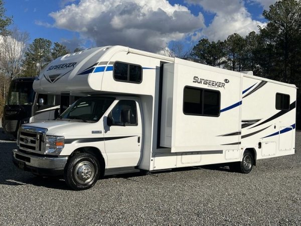 Image00001 2020 Forest River Class C RV Sunseeker LE 2550DSLE Ford Chassis