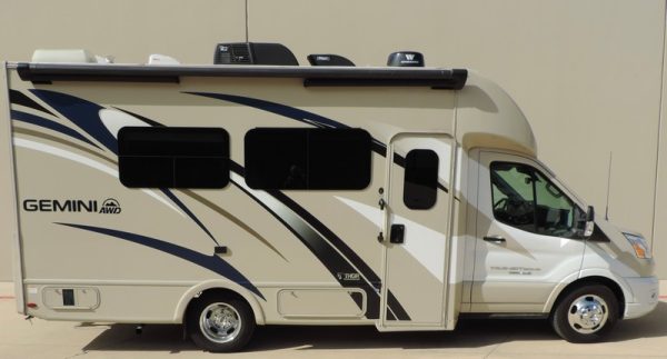Image00001 2021 Thor Motor Coach Class C RV GEMINI 23TE