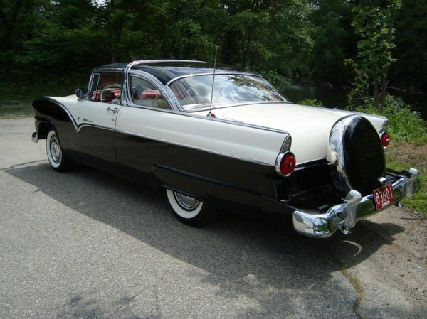 Image00002 1955 Ford Crown Victoria Skyliner