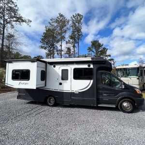 Image00002 2019 Tiffin Motorhomes Class C RV Wayfarer 24TW