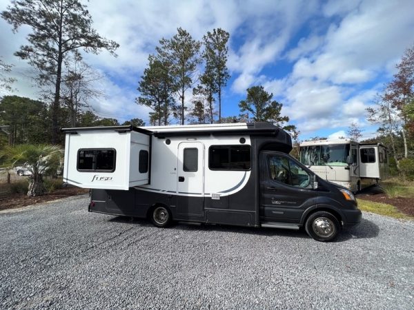 Image00002 2019 Tiffin Motorhomes Class C RV Wayfarer 24TW
