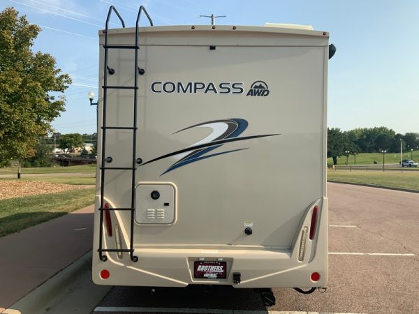 Image00002 2021 Thor Motor Coach Class C RV COMPASS 23TW