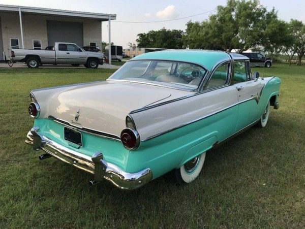 Image00003 1955 Ford Crown Victoria Skyliner Glass Roof V8 3SPD AC
