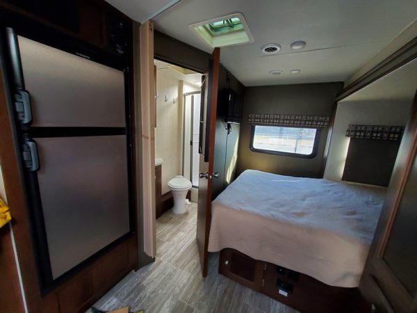 Image00003 2019 Forest River Class C RV SUNSEEKER 2400W