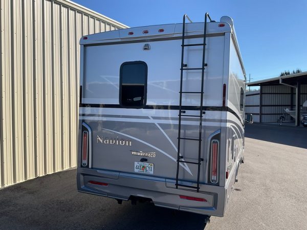 Image00003 2021 Winnebago Class C RV NAVION 24D