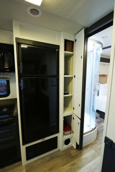 Image00004 2008 Gulf Stream Class C RV SUPERNOVA 6331
