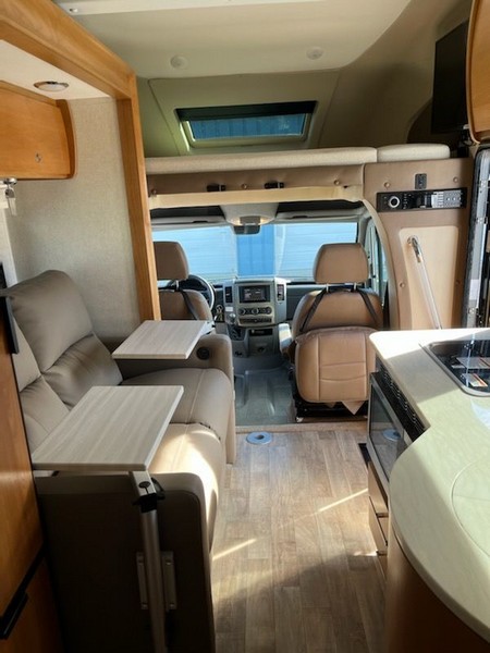 Image00004 2019 Thor Motor Coach Class C RV QUANTUM WS31