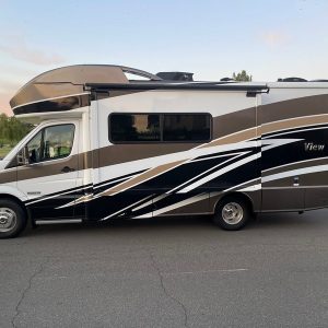 Image00005 2018 Winnebago Class C RV View 24J