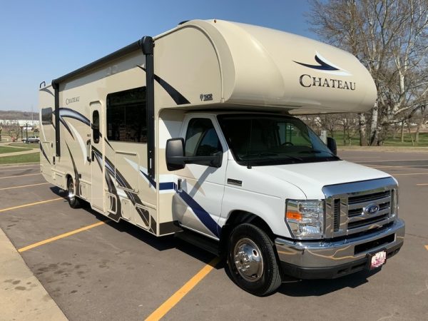 Image00005 2020 Thor Motor Coach Class C RV CHATEAU 31W