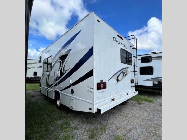 Image00005 2021 Thor Motor Coach Class C RV Chateau 22E Chevy